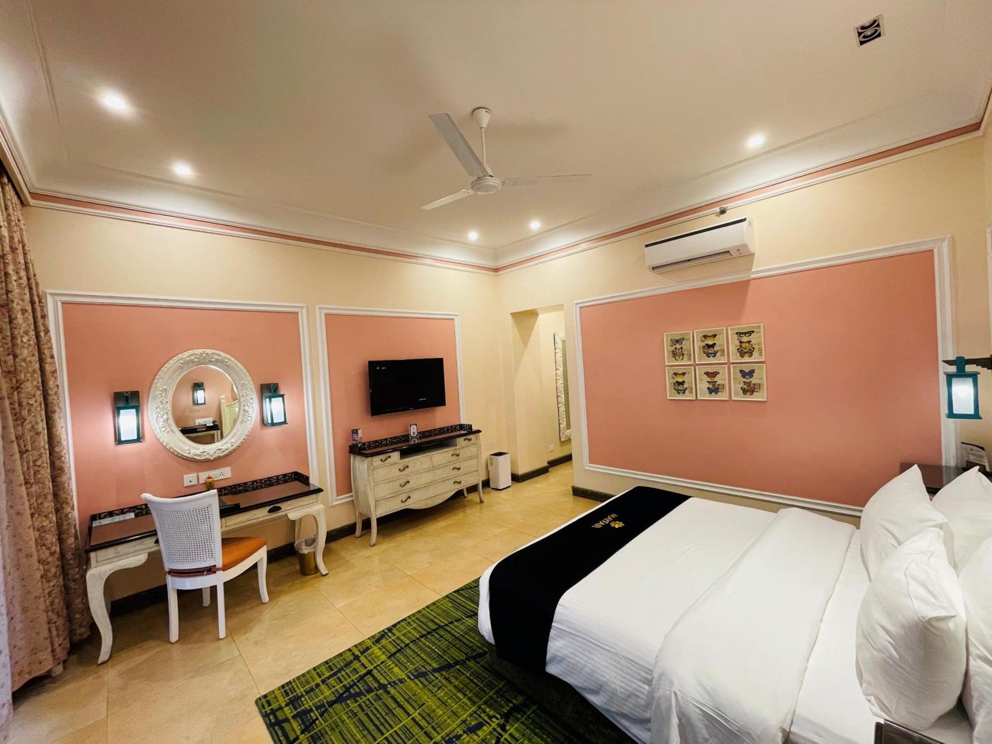 MAYFAIR Palm Beach Resort Gopālpur Exterior foto