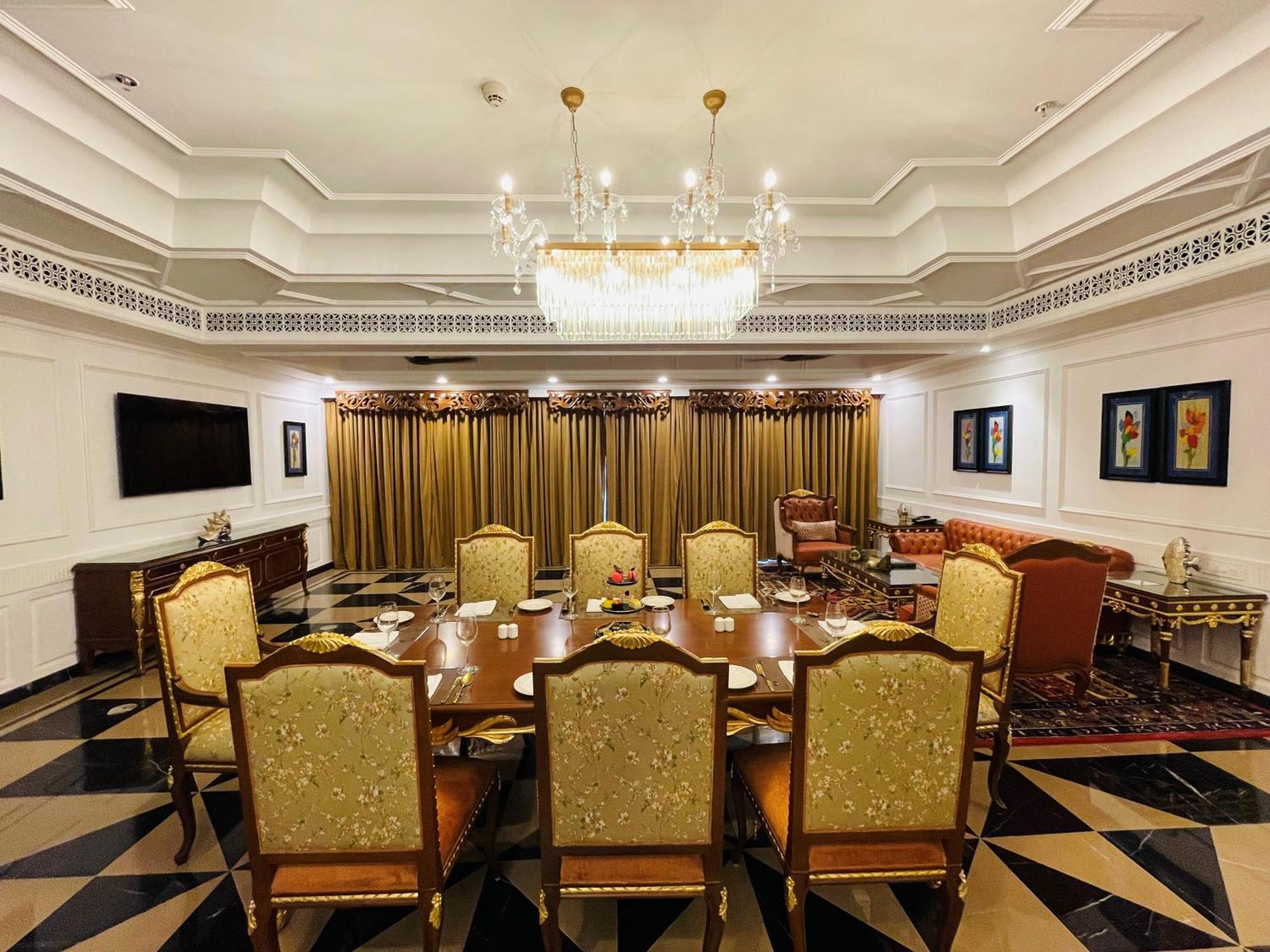 MAYFAIR Palm Beach Resort Gopālpur Exterior foto
